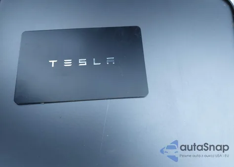 2022 Tesla Model Y из США, поврежденный, VIN 7SAYGDEE1NF554234